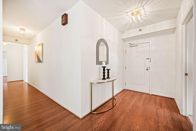 2-502 - 5802 Nicholson Ln, Condo with 3 bedrooms, 2 bathrooms and null parking in NORTH BETHESDA MD | Image 8