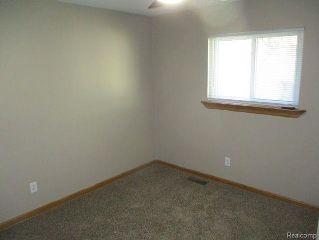 30785 Birchwood St, House other with 3 bedrooms, 2 bathrooms and null parking in Westland MI | Image 12