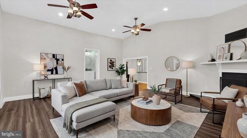 7719 Suitt Dr, PASADENA, MD, 21122-3233 | Card Image