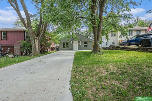 6313 Charles St, Omaha, NE, 68132-1219 | Card Image