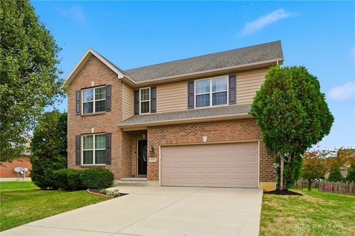 9354 Remington Hill Rd, Centerville, OH, 45458-5038 | Card Image