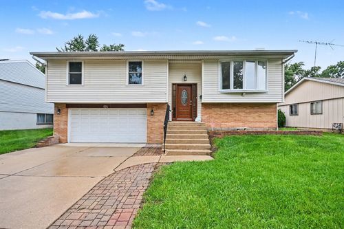 614 Oriole Dr, Streamwood, IL, 60107-2036 | Card Image