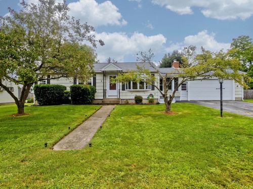 14 Bliss Rd, Bellingham, MA, 02019-2202 | Card Image