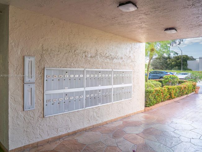 APT-212 - 7850 W Mcnab Rd, Condo with 2 bedrooms, 2 bathrooms and null parking in Tamarac FL | Image 12
