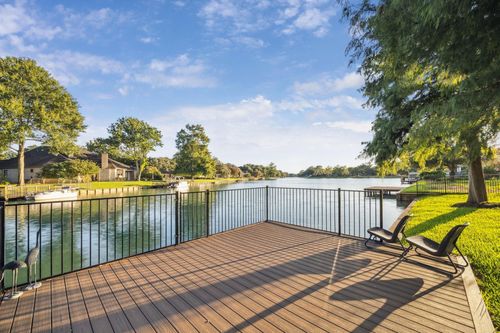 902 Piedmont St, Sugar Land, TX, 77478-3324 | Card Image