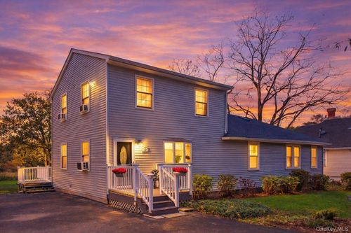 333 Canoe Hill Rd, Saugerties, NY, 12477-5033 | Card Image