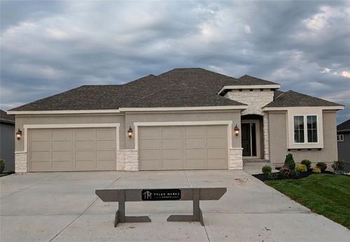 16747 S Twilight Ln, Olathe, KS, 66062-4539 | Card Image