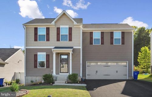 5011 Godwins Landing Dr, Remington, VA, 22734-2193 | Card Image