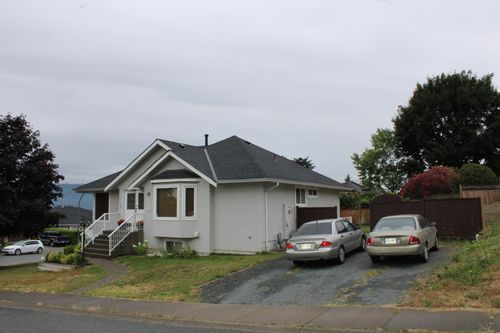 36381 Country Pl, Abbotsford, BC, V3G1M2 | Card Image