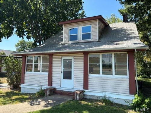 11915 Old Halls Ferry Rd, Black Jack, MO, 63033-7107 | Card Image
