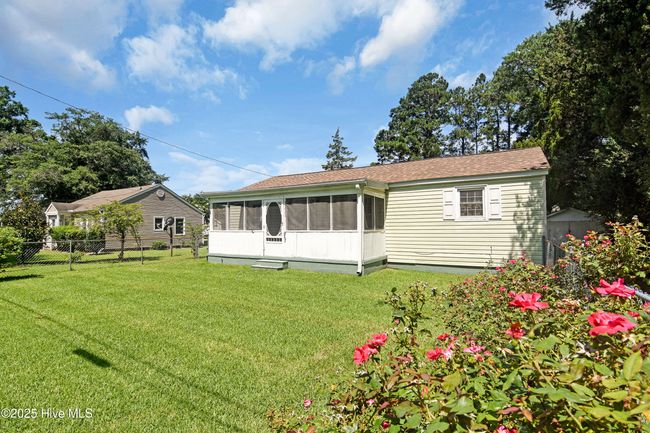 Front | Image 6