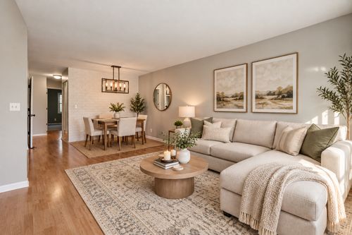 1326 Elder Dr, Aurora, IL, 60506-1217 | Card Image