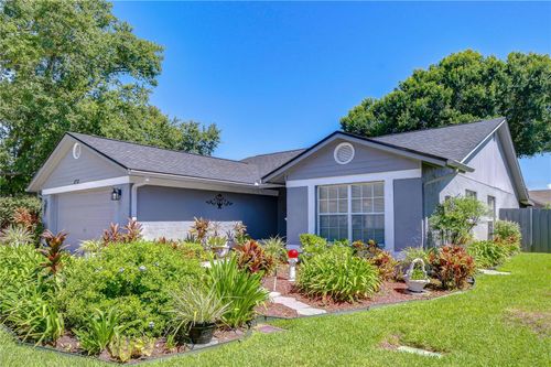 8702 Hampden Drive, TAMPA, FL, 33626 | Card Image