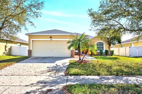 3210 Queen Alexandria Dr, KISSIMMEE, FL, 34744-9117 | Card Image