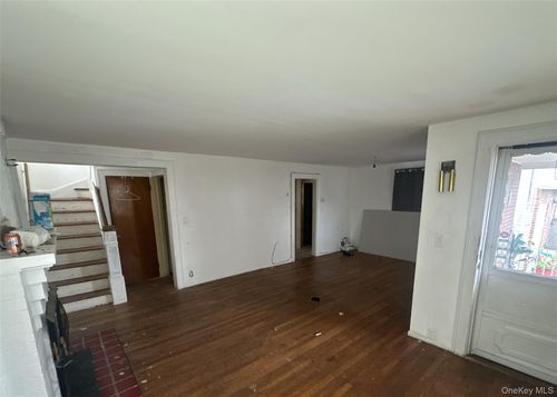 2922 Oceanside Rd, Oceanside, NY, 11572-3124 | Card Image