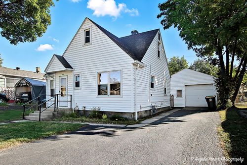 1315 Cherokee Dr, Round Lake Beach, IL, 60073-1512 | Card Image