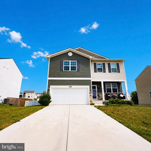 354 Gumspring Dr, CHARLES TOWN, WV, 25414-3206 | Card Image