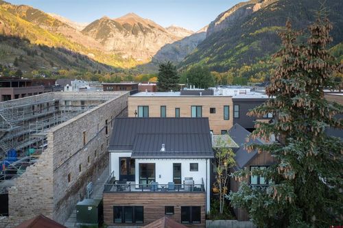102-215 W San Juan Ave, Telluride, CO, 81435-5017 | Card Image