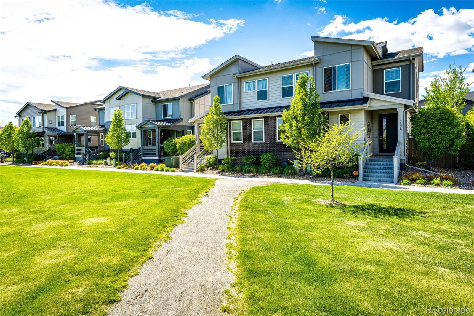 Adriatic Cir, Lakewood, CO 80227