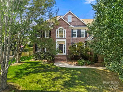 6123 Abergele Ln, Matthews, NC, 28104-8303 | Card Image