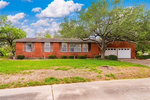 301 E Fm 1118, Kingsville, TX, 78363-2617 | Card Image