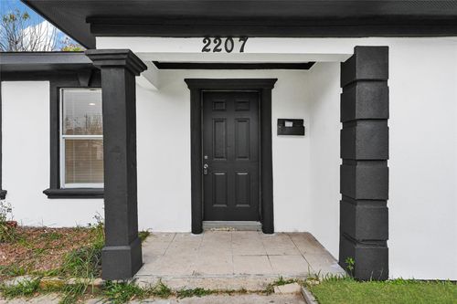 2207 Raymond St, Pasadena, TX, 77506-3038 | Card Image