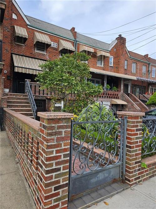 4648 Bedford Ave, Brooklyn, NY, 11235-2612 | Card Image
