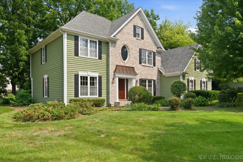1002 Stonehedge Rd, St. Charles, IL, 60174-1304 | Card Image