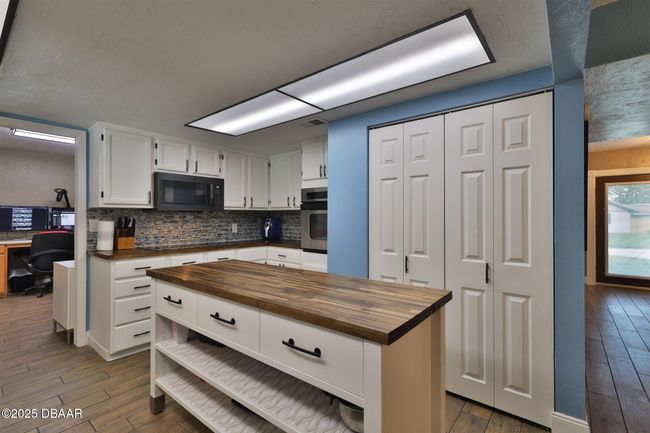 180 Willow Run, House other with 5 bedrooms, 3 bathrooms and null parking in ORMOND BEACH FL | Image 16
