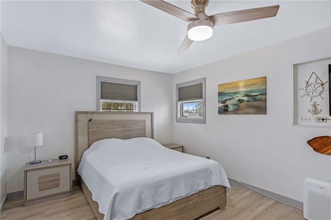 Upstairs Bedroom | Image 17