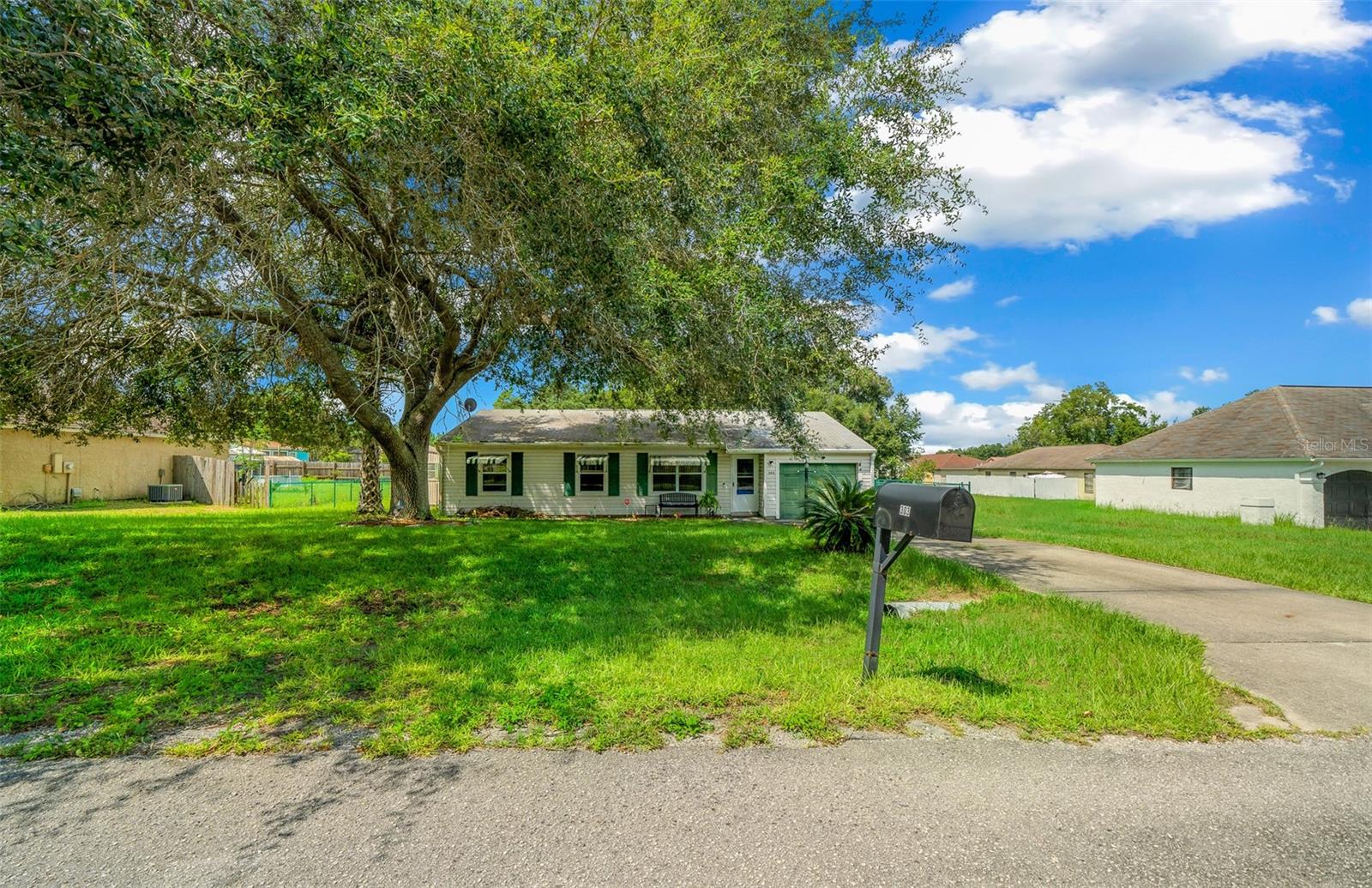Oak Track Way, Ocala, FL 34472