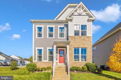 1603 Trotter St, FREDERICK, MD, 21702-2375 | Card Image