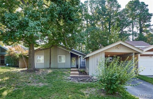 1470 Pine Row Ct, Saint Louis, MO, 63146-4922 | Card Image