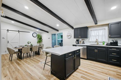 25115 Brewer Dr, San Antonio, TX, 78257-1135 | Card Image