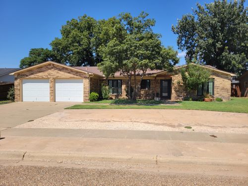 1109 15th St, Shallowater, TX, 79363-5610 | Card Image