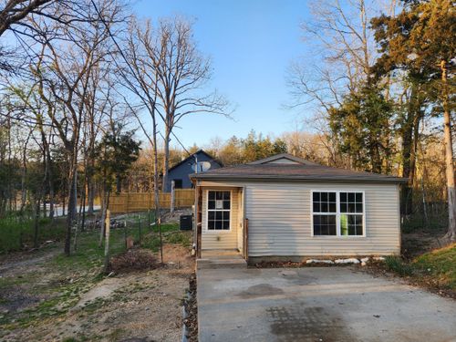 4003 Buckeye Rd, Merriam Woods Village, MO, 65740-9715 | Card Image