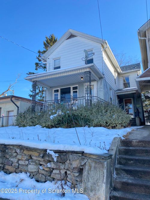 220 N Van Buren Ave, Scranton, PA, 18504-3438 | Card Image