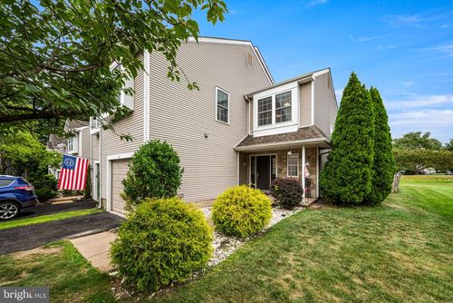 31 Tamarack Ct, NEWTOWN, PA, 18940-9250 | Card Image