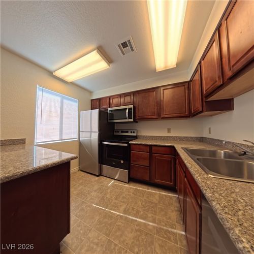354-5499 Indian River Dr, Las Vegas, NV, 89103-8711 | Card Image