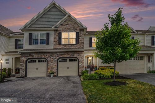 2730 Post Dr, HARRISBURG, PA, 17112-8304 | Card Image