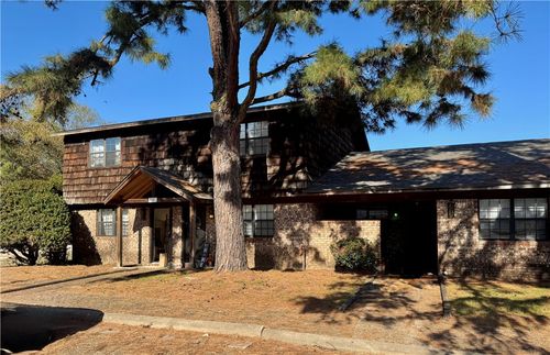 3100 E St, Russellville, AR, 72801-2417 | Card Image