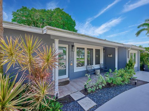 1750 Ne 40th St, Oakland Park, FL, 33334-5452 | Card Image