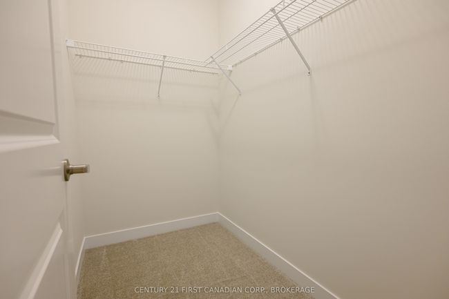 6709 Hayward Dr, House attached with 2 bedrooms, 2 bathrooms and 1 parking in London ON | Image 10