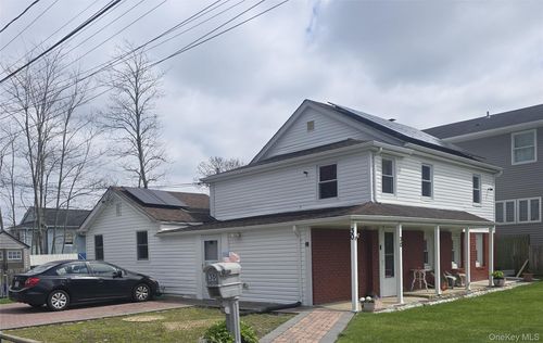 2nd-floor-30 Lake Dr, Copiague, NY, 11726-4117 | Card Image