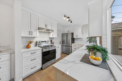 1342 Star Bush Ln, San Jose, CA, 95118-3543 | Card Image