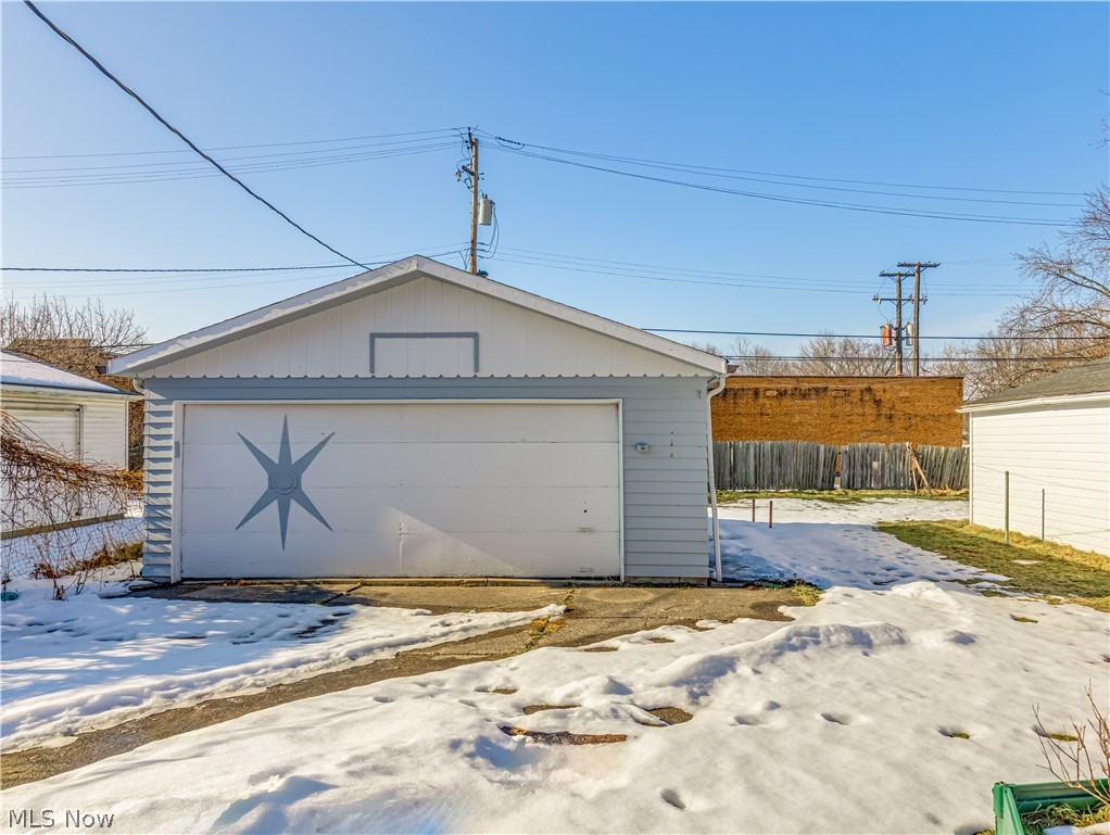 Residential in Maple Heights 4