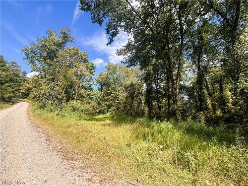 62515 Wine Rd, Quaker City, OH, 43773 | Card Image