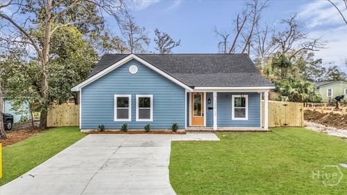 1207 E 71st St, Savannah, GA, 31404-5733 | Card Image