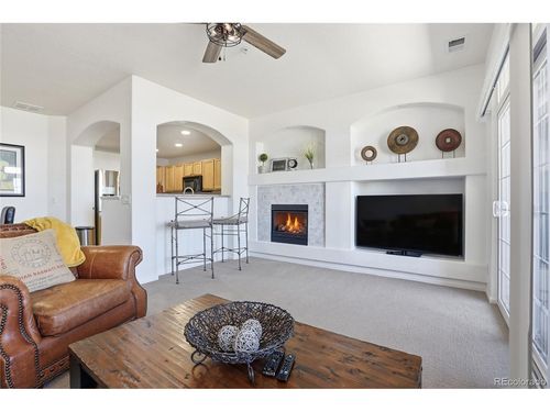 219-488 Black Feather Loop, Castle Rock, CO, 80104-7958 | Card Image