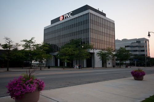 444-1 Dearborn Sq, Kankakee, IL, 60901-3980 | Card Image